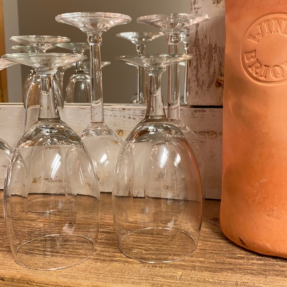 Glassware for 2 - Picture 9 of 10